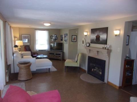 2 Hampton Cir, Hull, MA 02045 photo 11