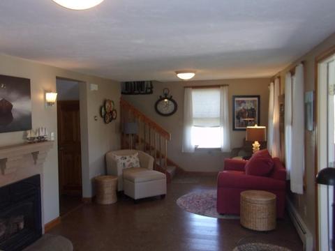 2 Hampton Cir, Hull, MA 02045 photo 13