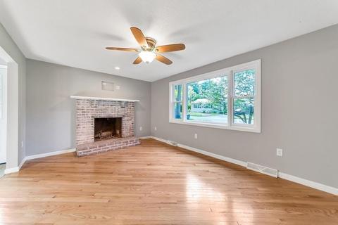 15 Jordan St, Springfield, MA 01129 photo 7