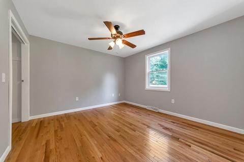 15 Jordan St, Springfield, MA 01129 photo 10
