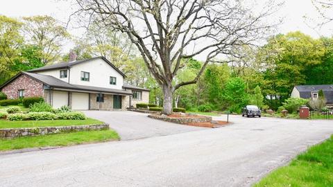 90 Gaffney Rd, Dedham, MA 02026 photo 1