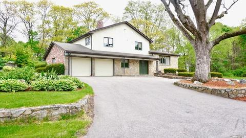 90 Gaffney Rd, Dedham, MA 02026 photo 2