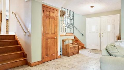 90 Gaffney Rd, Dedham, MA 02026 photo 12