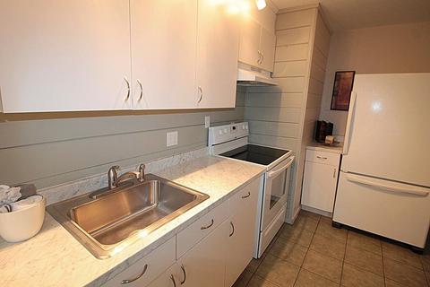 131 Colonial Cir #A, Chicopee, MA 01020 photo 5
