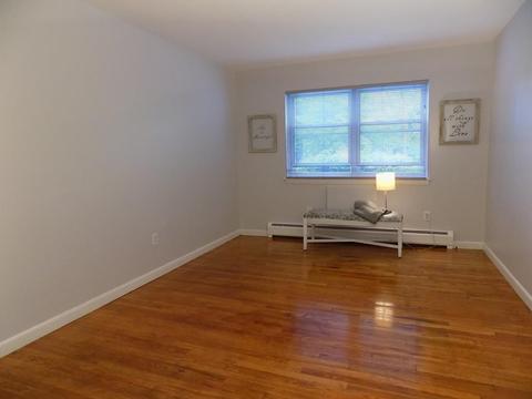 131 Colonial Cir #A, Chicopee, MA 01020 photo 14