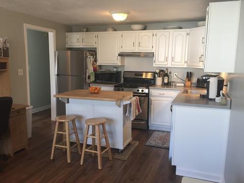 49 Earle St #B, Fall River, MA 02723 photo 3