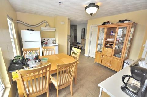 1 Vine St, Everett, MA 02149 photo 8
