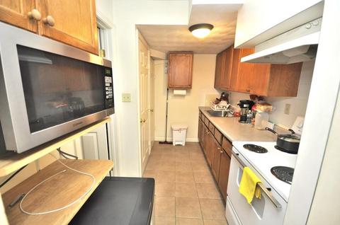 1 Vine St, Everett, MA 02149 photo 4