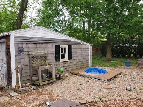 1114 Parker St, Springfield, MA 01129 photo 5