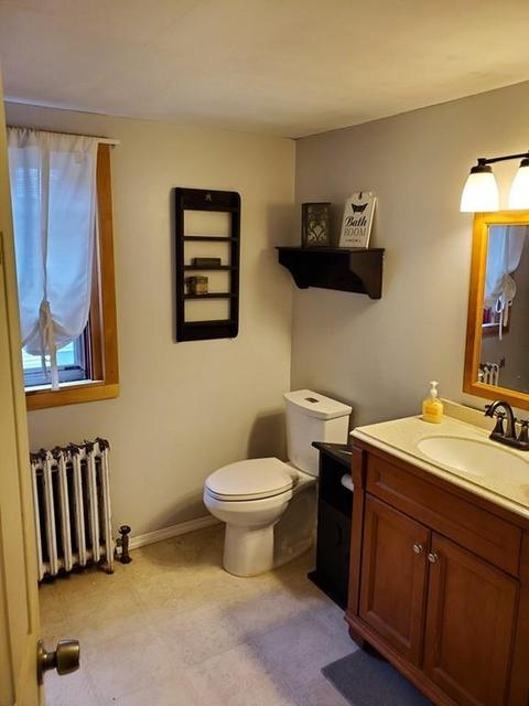 1114 Parker St, Springfield, MA 01129 photo 15