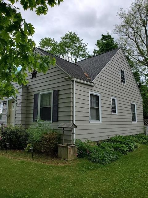 1114 Parker St, Springfield, MA 01129 photo 1