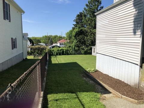 131 Jepson St, Fall River, MA 02723 photo 3