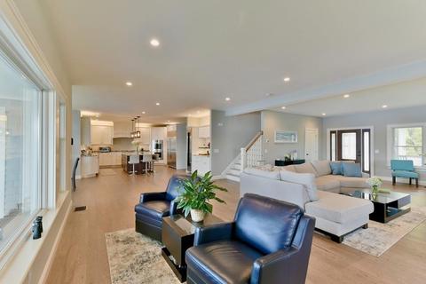 34 Westwind Dr, Webster, MA 01570 photo 16