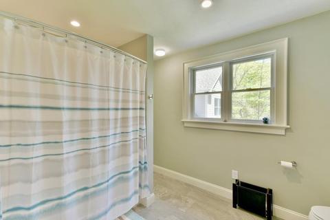 34 Westwind Dr, Webster, MA 01570 photo 32