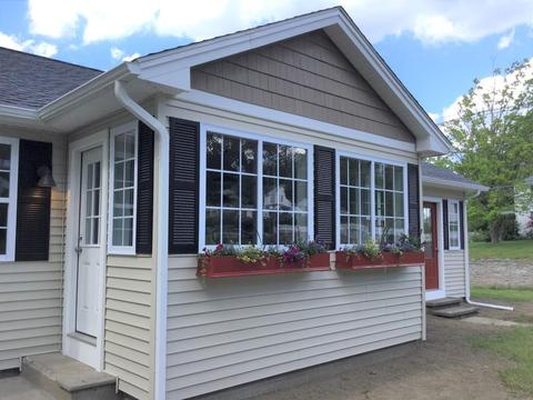 22 Park Ave, Webster, MA 01570 photo 1