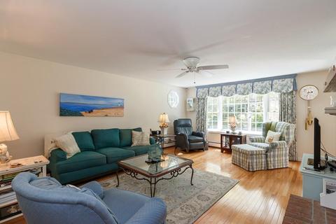 63 Pond Cir, Mashpee, MA 02649 photo 10