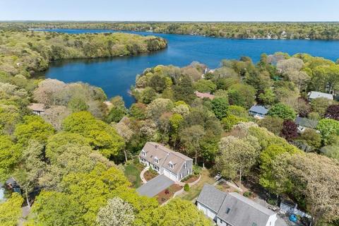 63 Pond Cir, Mashpee, MA 02649 photo 2