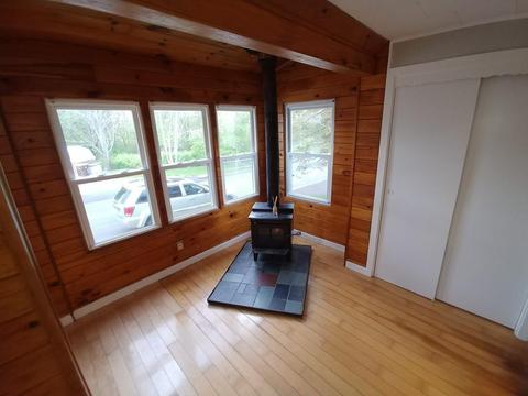 299 Dickinson St, Fall River, MA 02721 photo 12