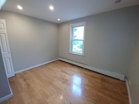 299 Dickinson St, Fall River, MA 02721 photo 18