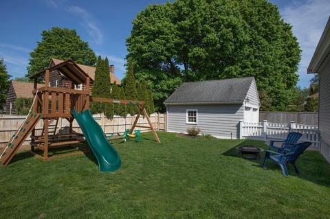 11 Pickwick Rd, Marblehead, MA 01945 photo 24