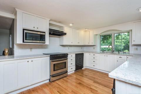 74 Wheelock Rd, Sutton, MA 01590 photo 8