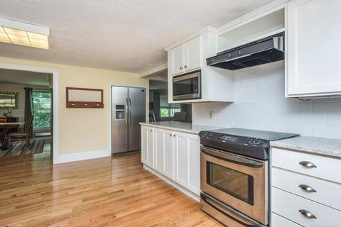 74 Wheelock Rd, Sutton, MA 01590 photo 9