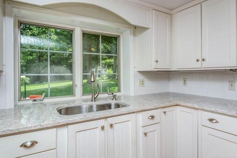 74 Wheelock Rd, Sutton, MA 01590 photo 4