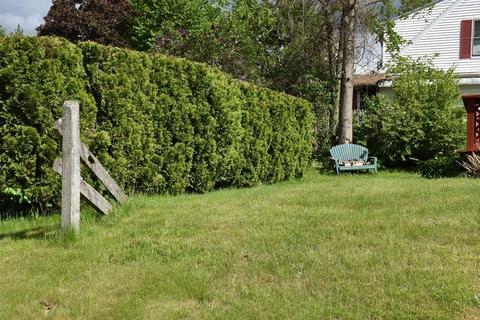293 Thompson Rd, Webster, MA 01570 photo 5