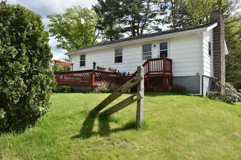 293 Thompson Rd, Webster, MA 01570 photo 4