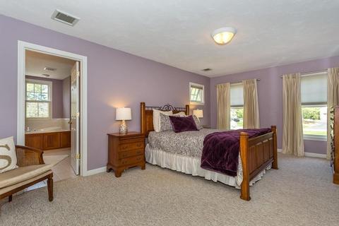 22 Lyons St, Franklin, MA 02038 photo 15