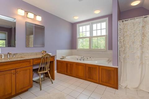 22 Lyons St, Franklin, MA 02038 photo 16