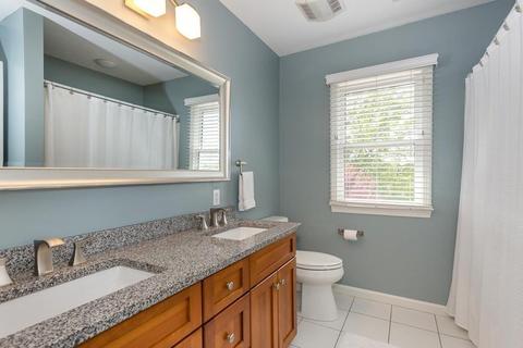 22 Lyons St, Franklin, MA 02038 photo 21