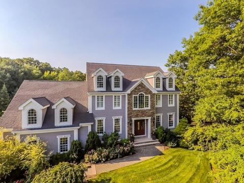 86 Brook St, Raynham, MA 02767 photo 2