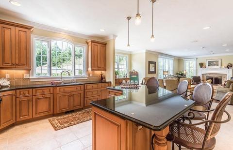 86 Brook St, Raynham, MA 02767 photo 10