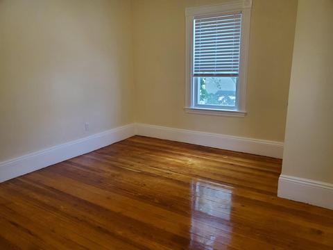17 Harvey St, Everett, MA 02149 photo 10