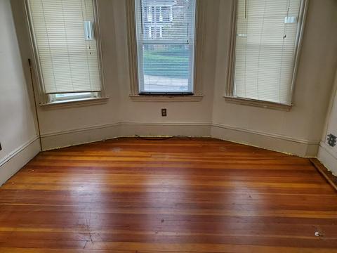 17 Harvey St, Everett, MA 02149 photo 3
