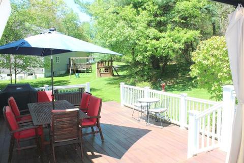 94 Milford St, Upton, MA 01568 photo 28