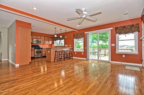 22 Riverside St, Danvers, MA 01923 photo 5