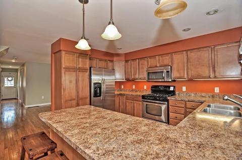 22 Riverside St, Danvers, MA 01923 photo 4