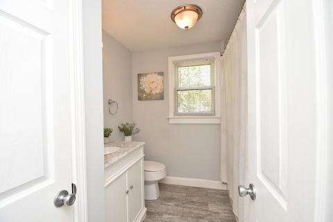 31 Standish Rd, Attleboro, MA 02703 photo 8