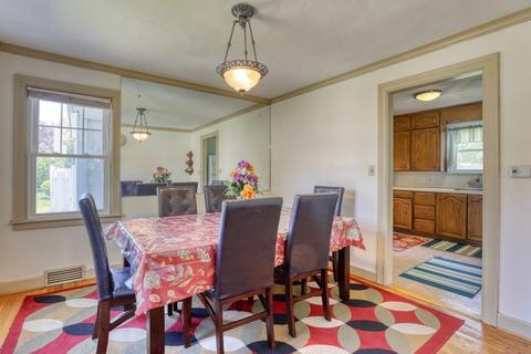 5 Mandalay Rd, Springfield, MA 01118 photo 6