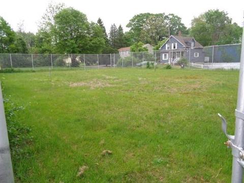 4 Summer St, Webster, MA 01570 photo 3