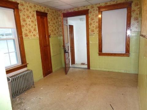 4 Summer St, Webster, MA 01570 photo 11