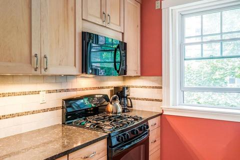 26 Summit Ave #6, Brookline, MA 02446 photo 6
