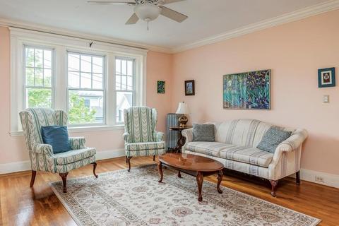 26 Summit Ave #6, Brookline, MA 02446 photo 3