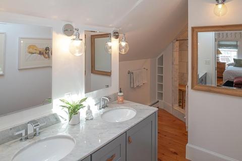 12 Front St, Marblehead, MA 01945 photo 11