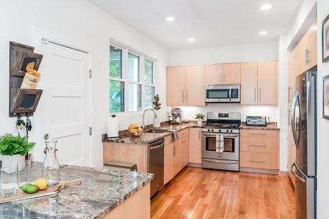 5 Elm St #2, Brookline, MA 02445 photo 6