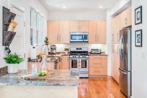 5 Elm St #2, Brookline, MA 02445 photo 7