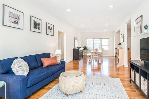 5 Elm St #2, Brookline, MA 02445 photo 2