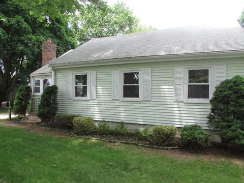 113 Ash St, Danvers, MA 01923 photo 3